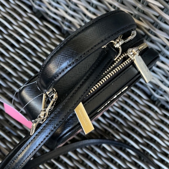 Kate Spade daisy graphic leopard vanity crossbody - Picture 12 of 16